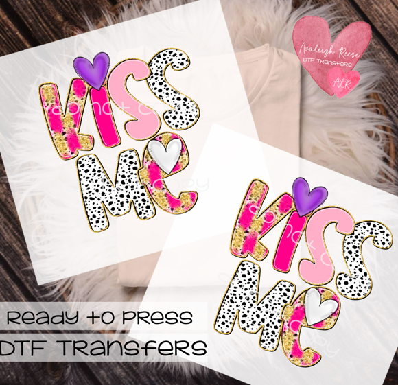 Brushstroke Kiss Me - Doodle letters DTF Transfer