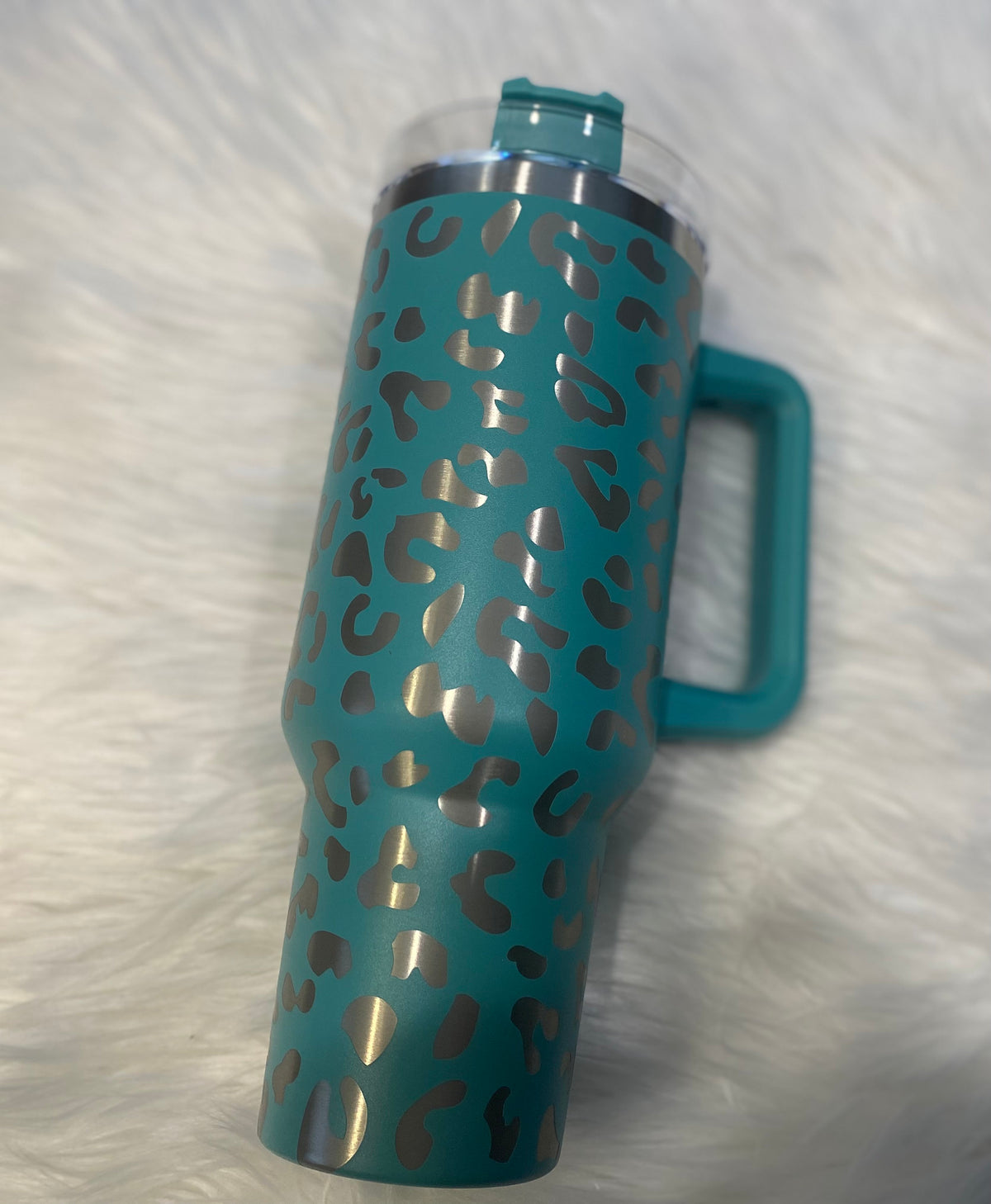 SHIPS SAME DAY | 40 Oz. Stainless Steel Double Insulated Cup with Handle Leopard and Straw