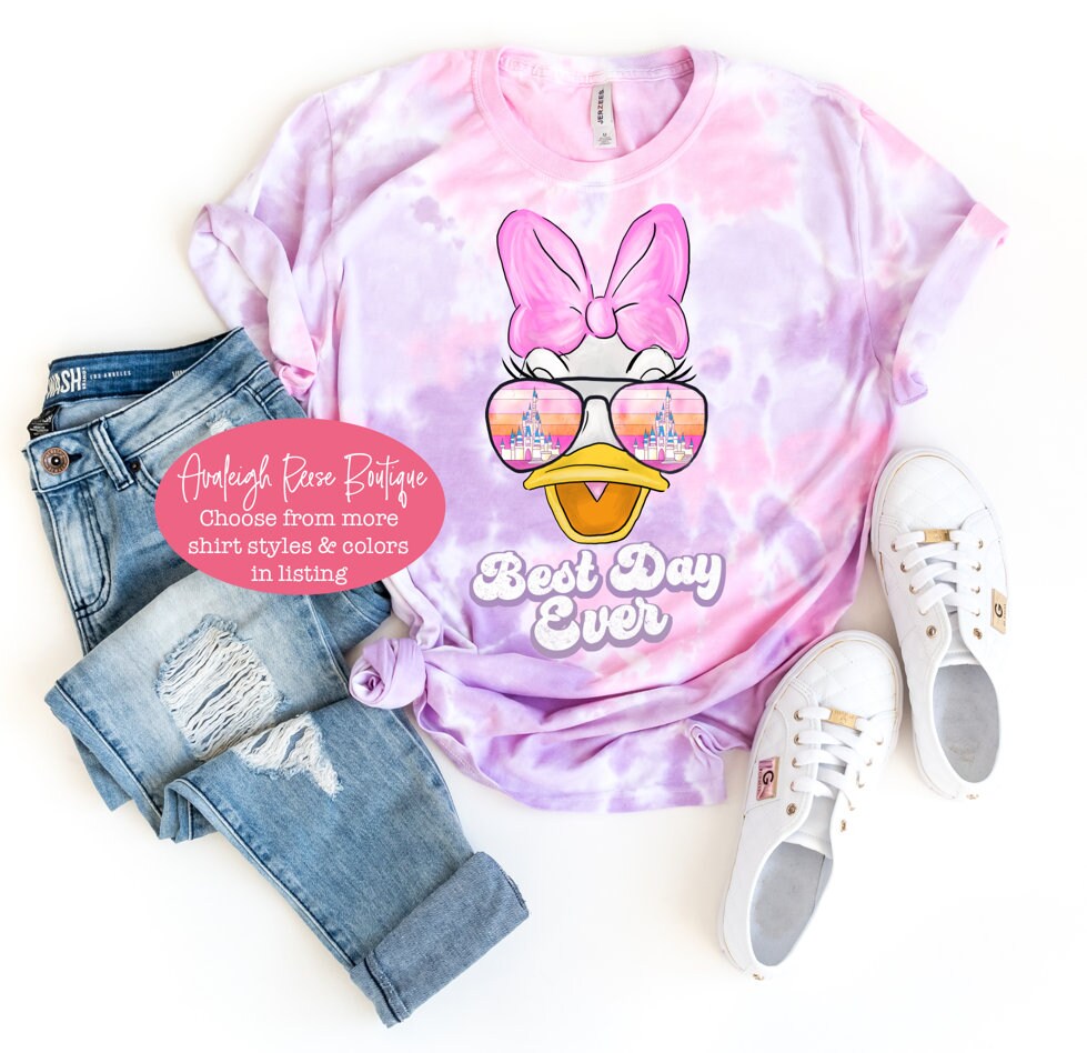 Retro Daisy Duck Face - Best Day Ever Daisy Duck Shirt  - Disney Tie Dye Shirts