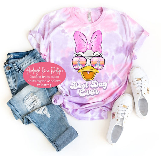 Retro Daisy Duck Face - Best Day Ever Daisy Duck Shirt  - Disney Tie Dye Shirts